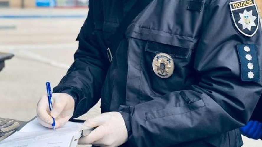 Кримінальне провадження і 90 адмінматеріалів за порушення карантину склали поліцейські на Рівненщині