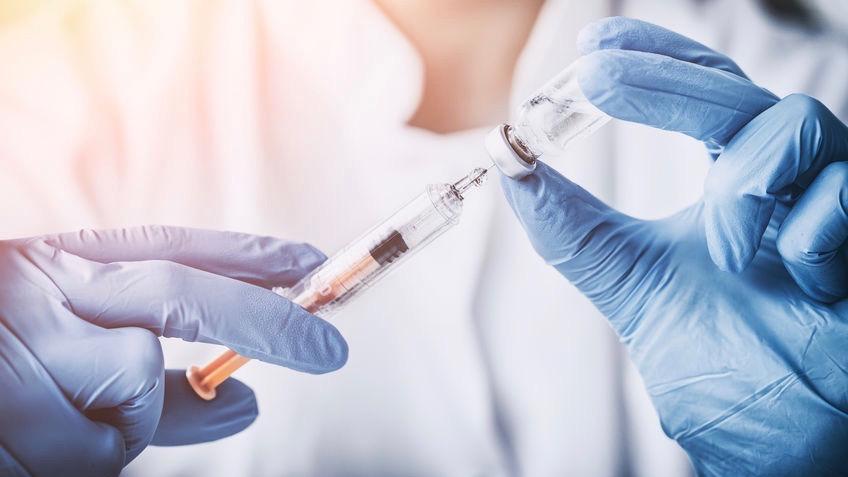 У перші дні 2022 року пункти вакцинації на Рівненщині не працюватимуть