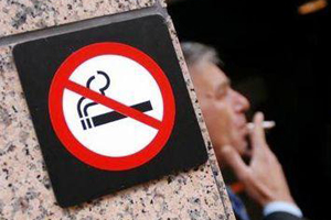 З 11 липня діятимуть нові обмеження на куріння в громадських місцях