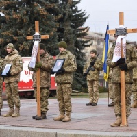 На Рівненщині в останню дорогу провели десятьох Героїв