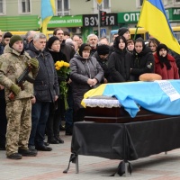 24 лютого у Рівному вшанували пам’ять Героїв, які віддали своє життя за волю та незалежність України