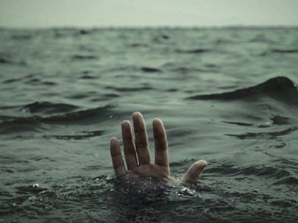 На Рівненщині потонув чоловік