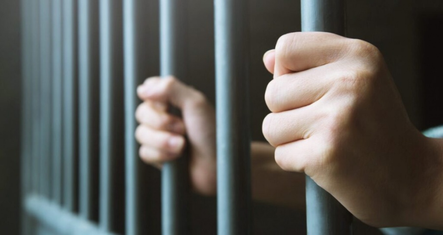До 5 років ув'язнення загрожує чоловіка за виготовлення та збут ПЛР-тестів