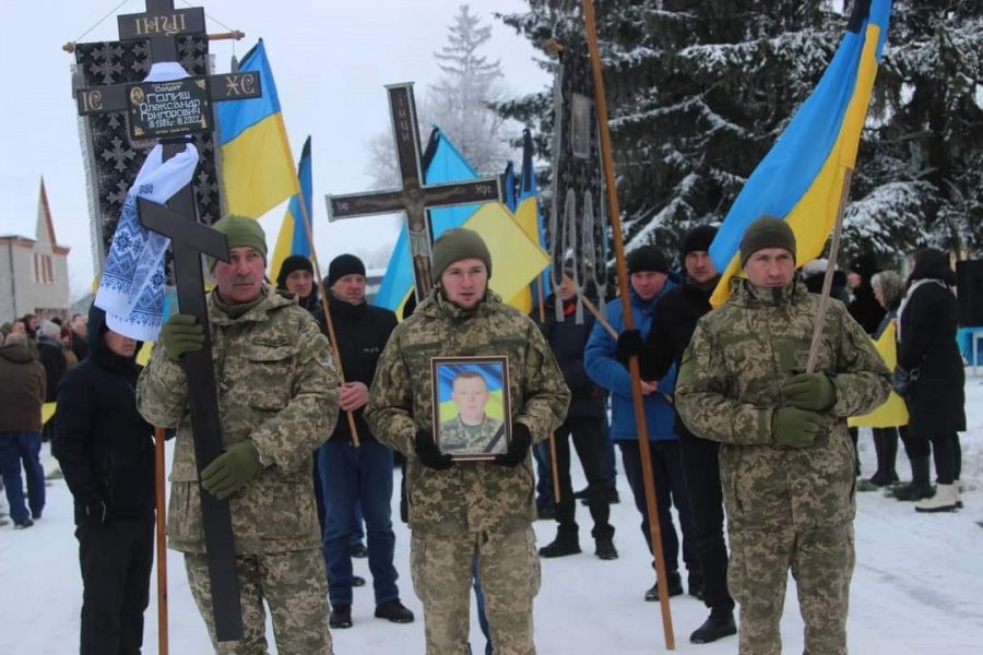 Рівненщина попрощалася із двома Героями