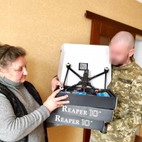 Мати загиблого воїна з Рівненщини придбала три FPV-дрони